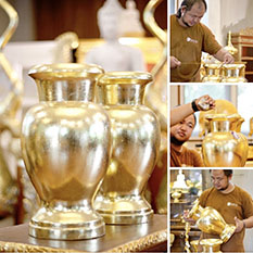 แจกันไม้ ลงรักปิดทองแบบเรียบ