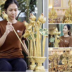 ดอกบัว-ลงรักปิดทอง-ประดับกระจกคละสี