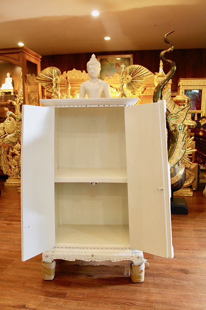 ตู้สำหรับใส่หนังสือธรรมะ ราคา 5000-6000 บาท