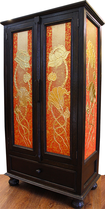 ตู้สำหรับบรรจุ หนังสือ หรือสิ่งของทั่วไป
(สามารถบรรจุพระไตรปิฎก ฉบับแก่นธรรมได้) 


ประดับลายไทย ลวดลายทอง 
(รุ่น สีพื้น แดง-ทอง)

สำหรับพระไตรปิฎก ฉ.แก่นธรรม เล่ม ราคา 4,500 บาท