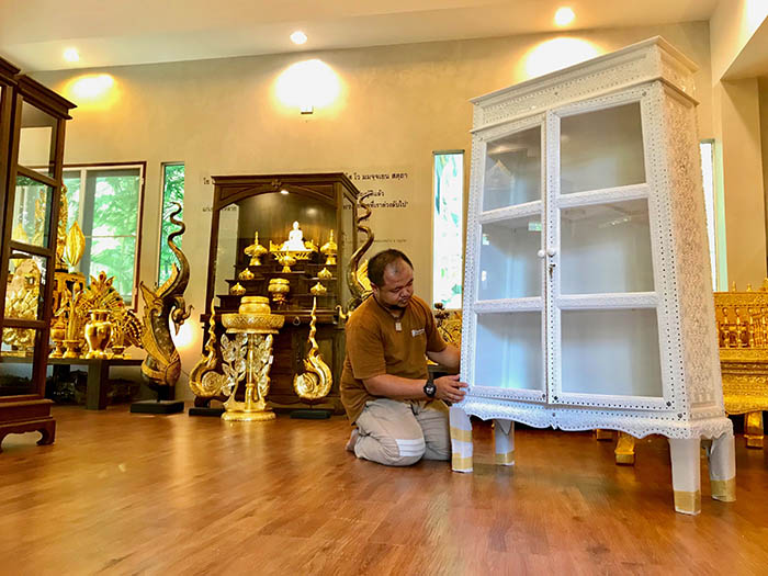 ตู้พระไตรปิฎก ราคา 9900 บาท