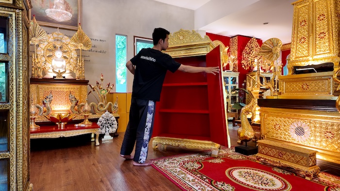 จัดส่งตู้พระไตรปิฎก ทั่วประเทศ โดยศูนย์ส่งพระไตรปิฎก ทั่วไทย