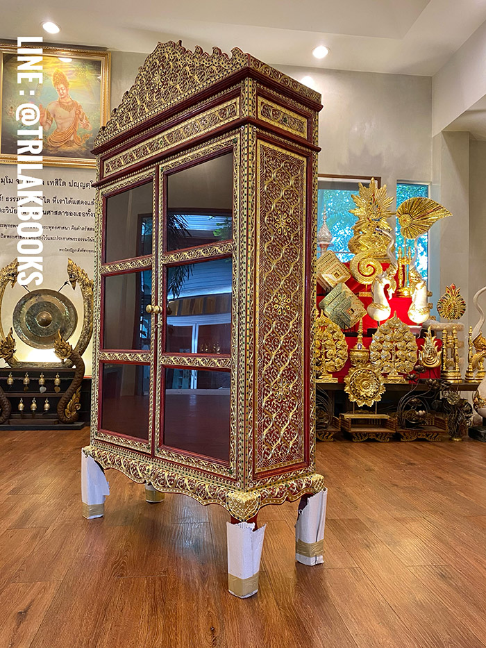 ตู้พระไตรปิฎกสีแดงประดับจั่วด้านบน สำหรับใส่หนังสือพระไตรปิฎก 45 เล่มภาษาไทย
ราคาตู้พระไตรปิฎก 9,500.-