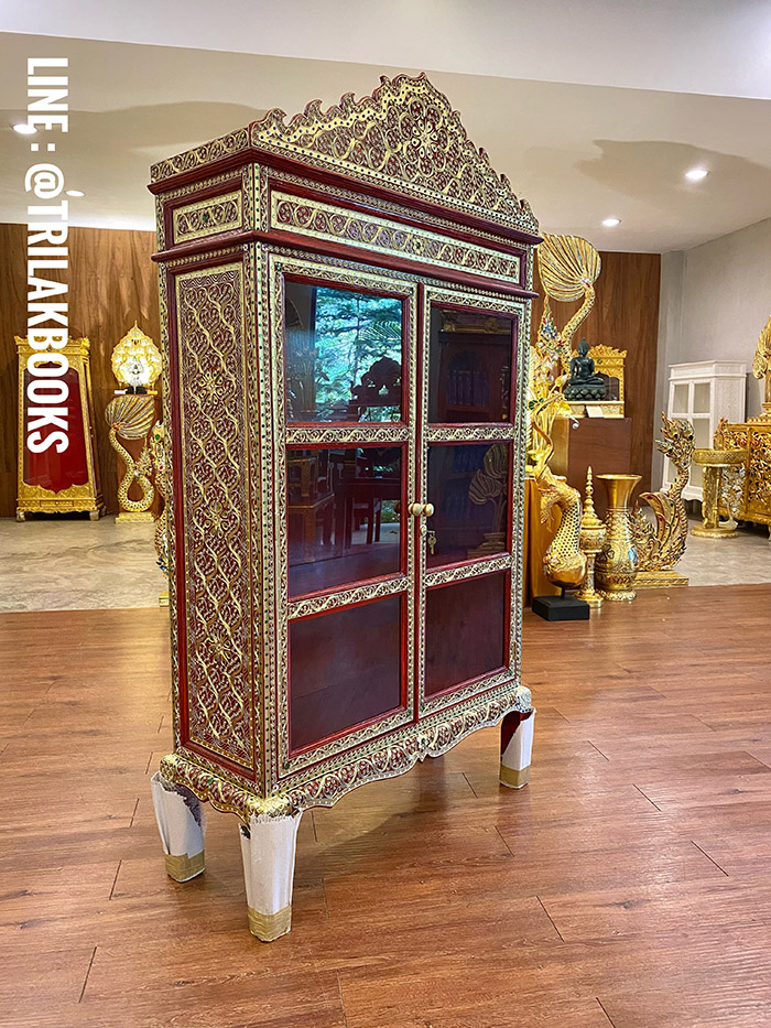 ตู้พระไตรปิฎกสีแดงประดับจั่วด้านบน สำหรับใส่หนังสือพระไตรปิฎก 45 เล่มภาษาไทย
ราคาตู้พระไตรปิฎก 9,500.-