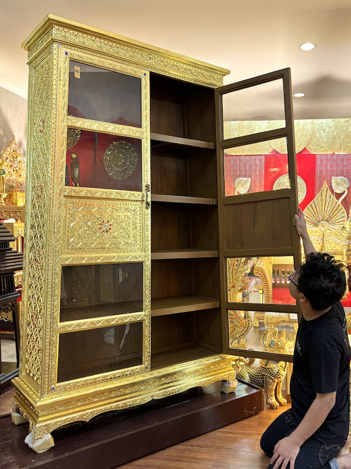 ตู้พระไตรปิฎก ไม้สักทั้งหลัง "คาดทอง" ราคา 35000