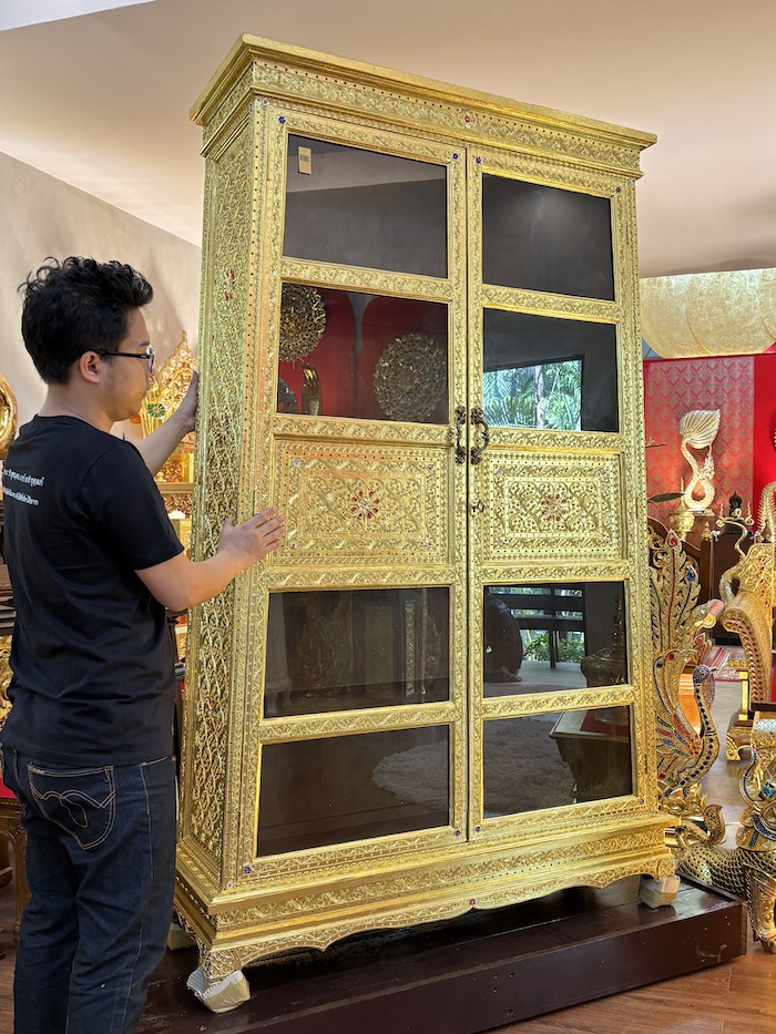 ตู้พระไตรปิฎก ไม้สักทั้งหลัง "คาดทอง" ราคา 35000