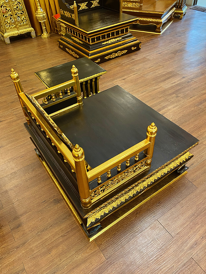 ธรรมาสน์ไม้สักพร้อมโต๊ะข้างทั้งชุด-SETสีดำ
ราคา 35,000 บาท ธรรมาสน์ไม้สักพร้อมโต๊ะข้างทั้งชุด-SETสีดำ
ราคา 35,000 บาท