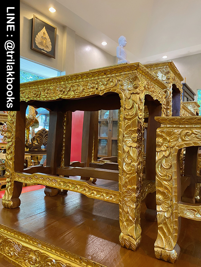 โต๊ะหมู่บูชาพระ หมู่9หน้า10 ไม้แกะสลัก ลายดอกพุดตาล ราคา 52000 บาท
