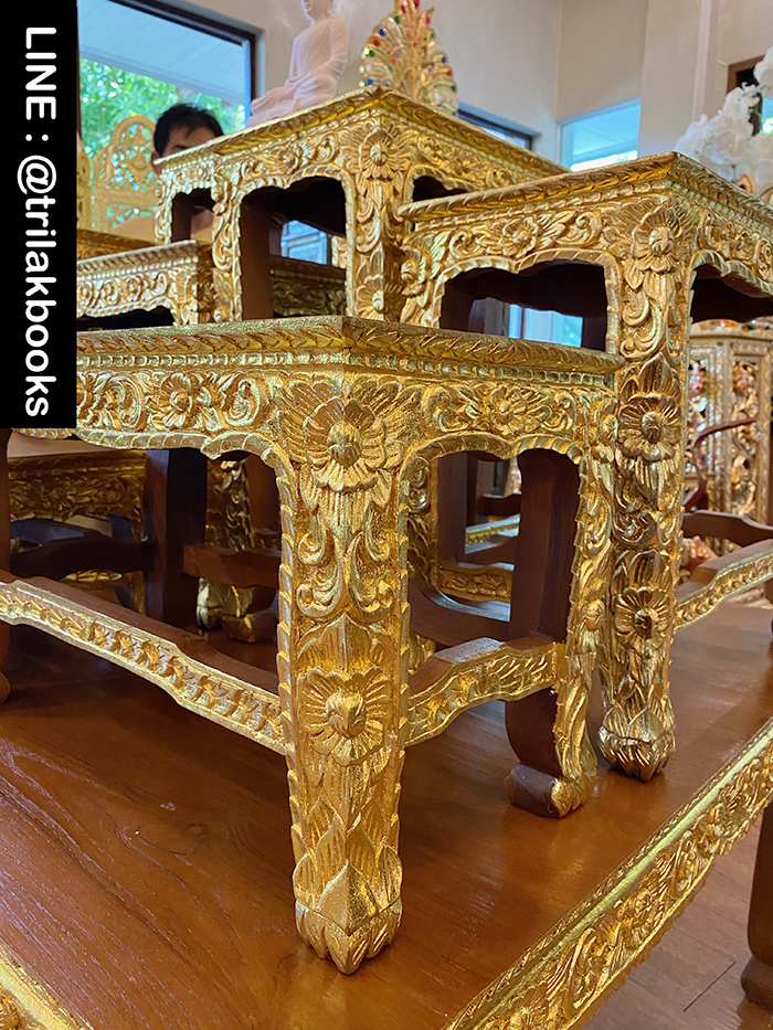 โต๊ะหมู่บูชาพระ หมู่9หน้า10 ไม้แกะสลัก ลายดอกพุดตาล ราคา 52000 บาท
