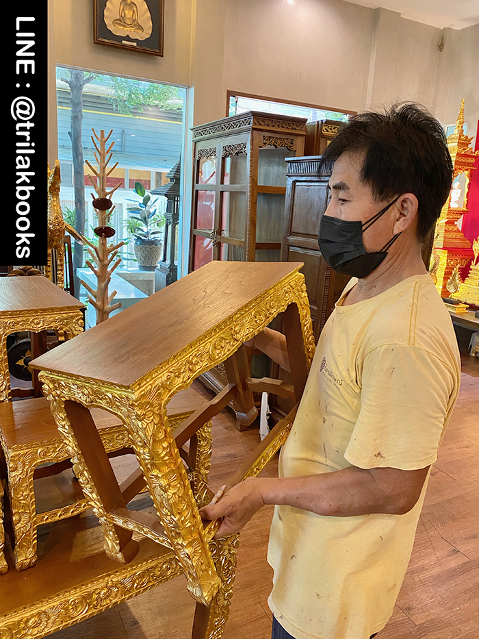 โต๊ะหมู่บูชาพระ หมู่9หน้า10 ไม้แกะสลัก ลายดอกพุดตาล ราคา 52000 บาท
