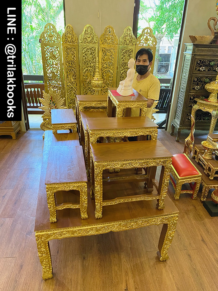 โต๊ะหมู่บูชาพระ หมู่9หน้า10 ไม้แกะสลัก ลายดอกพุดตาล ราคา 52000 บาท
