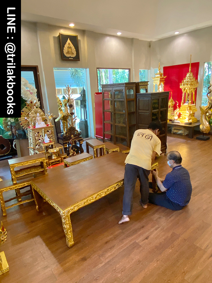 โต๊ะหมู่บูชาพระ หมู่9หน้า10 ไม้แกะสลัก ลายดอกพุดตาล ราคา 52000 บาท
