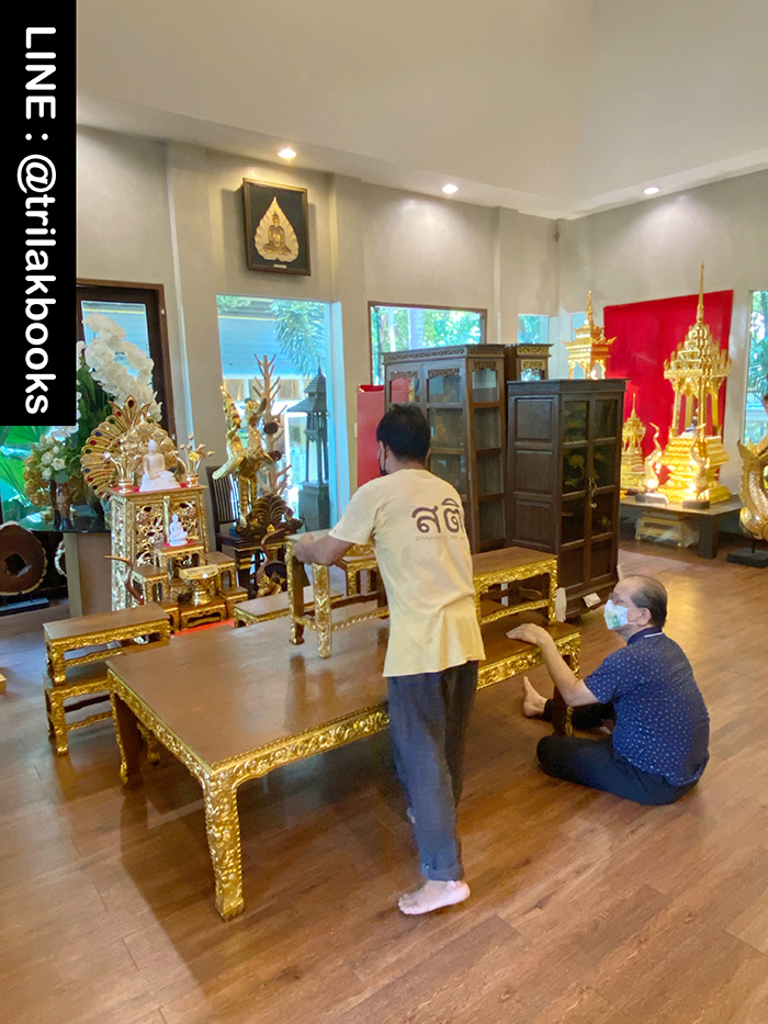 โต๊ะหมู่บูชาพระ หมู่9หน้า10 ไม้แกะสลัก ลายดอกพุดตาล ราคา 52000 บาท
