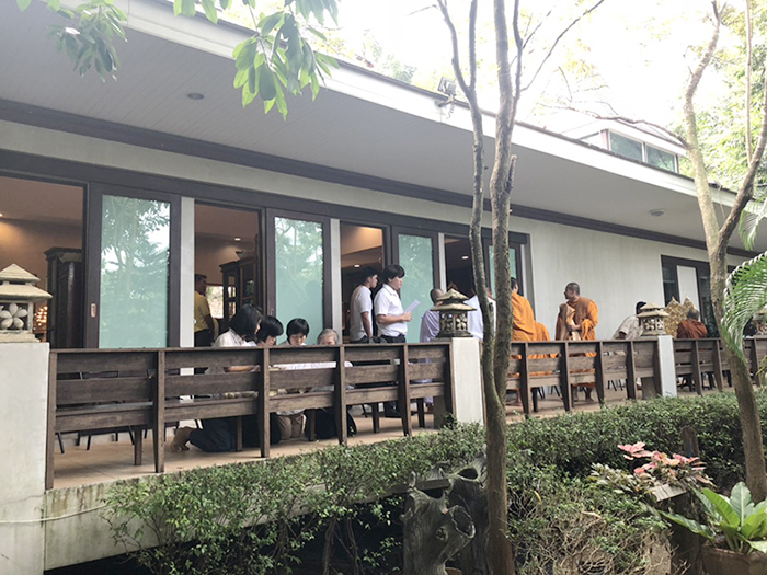 ภาพถ่าย ณ หอบรรจุพระไตรปิฎก หรือศูนย์ เผยแพร่พระไตรปิฎกและหนังสือพระพุทธศาสนาไตรลักษณ์ ภาพถ่าย ณ หอบรรจุพระไตรปิฎก หรือศูนย์ เผยแพร่พระไตรปิฎกและหนังสือพระพุทธศาสนาไตรลักษณ์