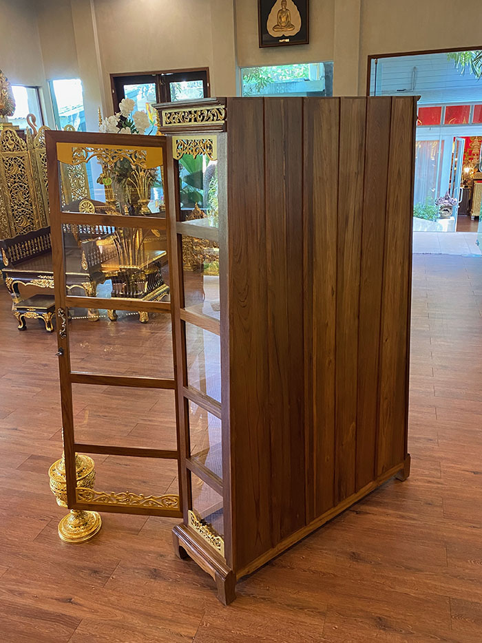 ตู้พระไตรปิกไม้สักทั้งหลัง สำหรับใส่พระไตรปิฎก 91 เล่ม ราคา18900 บาท ตู้พระไตรปิกไม้สักทั้งหลัง สำหรับใส่พระไตรปิฎก 91 เล่ม ราคา18900 บาท
