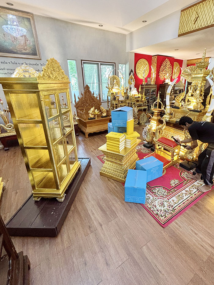ภาพภายในอาคารศูนย์จัดส่งหนังสือพระไตรปิฎกและหนังสืออรรถกถาทั่วประเทศ ภาพภายในอาคารศูนย์จัดส่งหนังสือพระไตรปิฎกและหนังสืออรรถกถาทั่วประเทศ