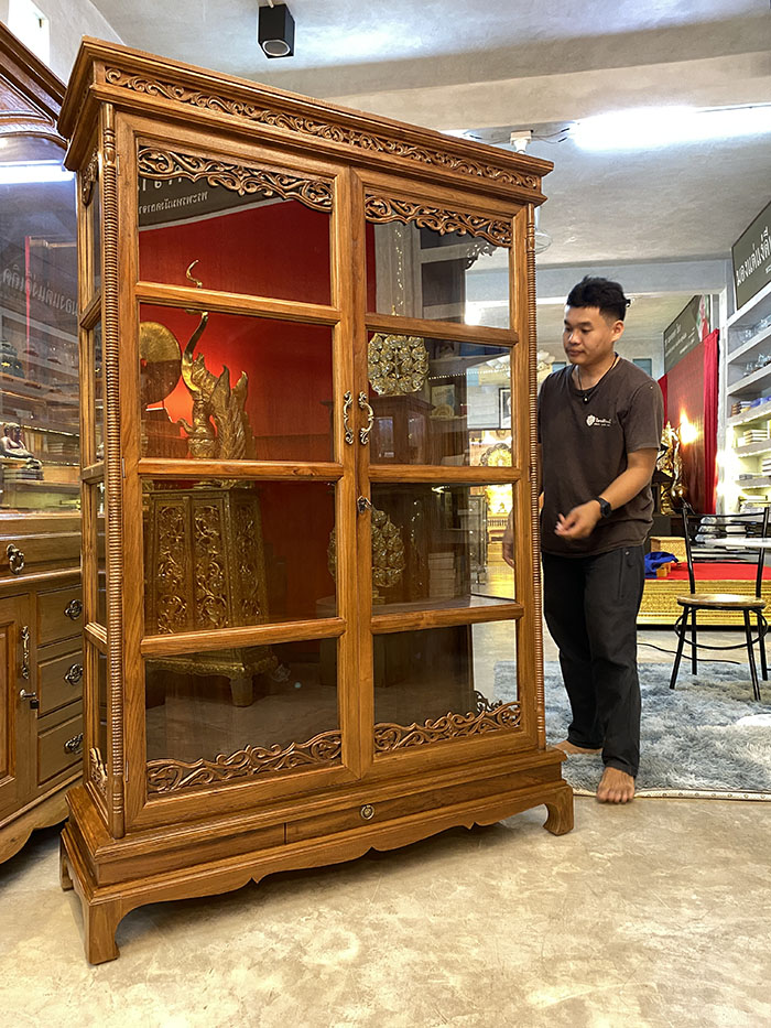 ตู้พระไตรปิฎกไม้สักทรงตรง
ฉลุลวดลายไม้สักทั้งหลัง ราคา 22500 บาท ตู้พระไตรปิฎกไม้สักทรงตรง
ฉลุลวดลายไม้สักทั้งหลัง ราคา 22500 บาท