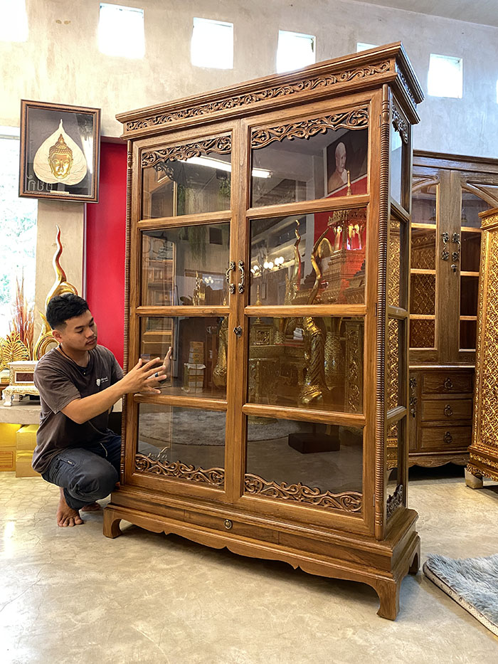 ตู้พระไตรปิฎกไม้สักทรงตรง
ฉลุลวดลายไม้สักทั้งหลัง ราคา 22500 บาท ตู้พระไตรปิฎกไม้สักทรงตรง
ฉลุลวดลายไม้สักทั้งหลัง ราคา 22500 บาท
