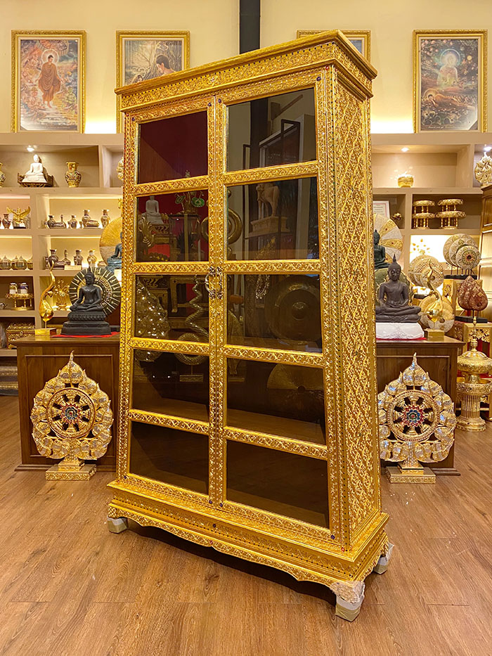 ตู้พระไตรปิฎกไม้สัก ราคา 32000 บาท