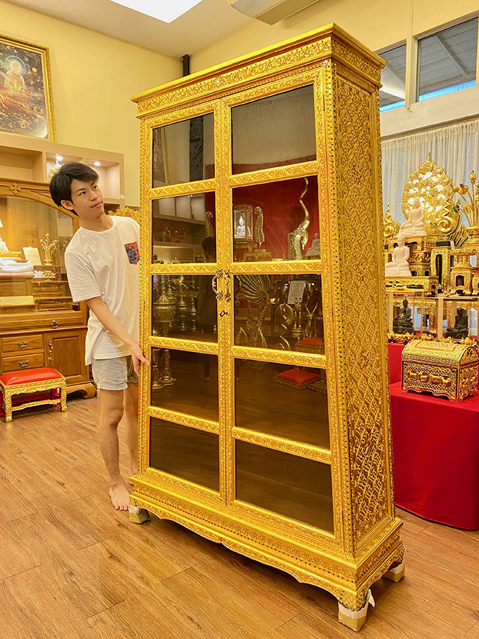 ตู้พระไตรปิฎกไม้สัก ราคา 32000 บาท