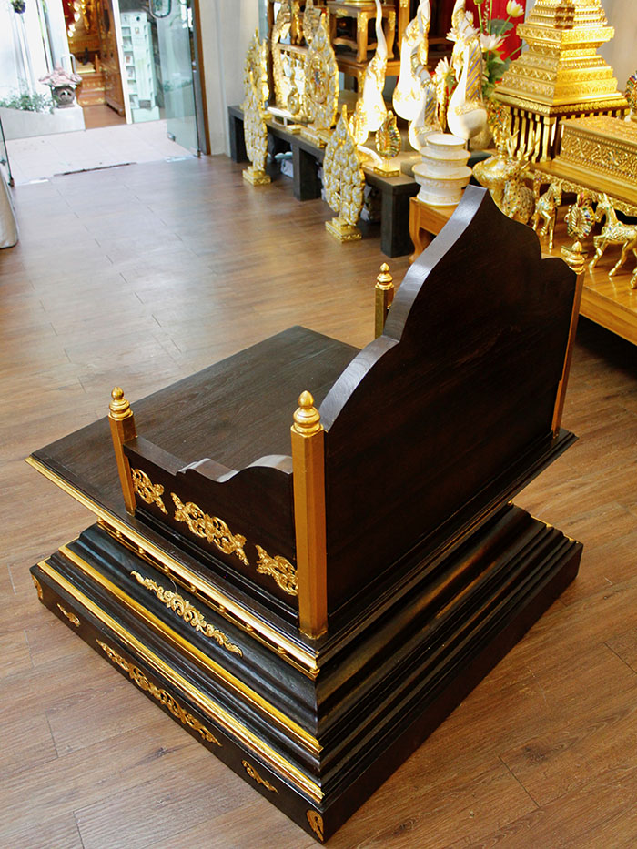 ธรรมาสน์ไม้สักแกะสลักสีดำ35000บาท ธรรมาสน์ไม้สักแกะสลักสีดำ35000บาท